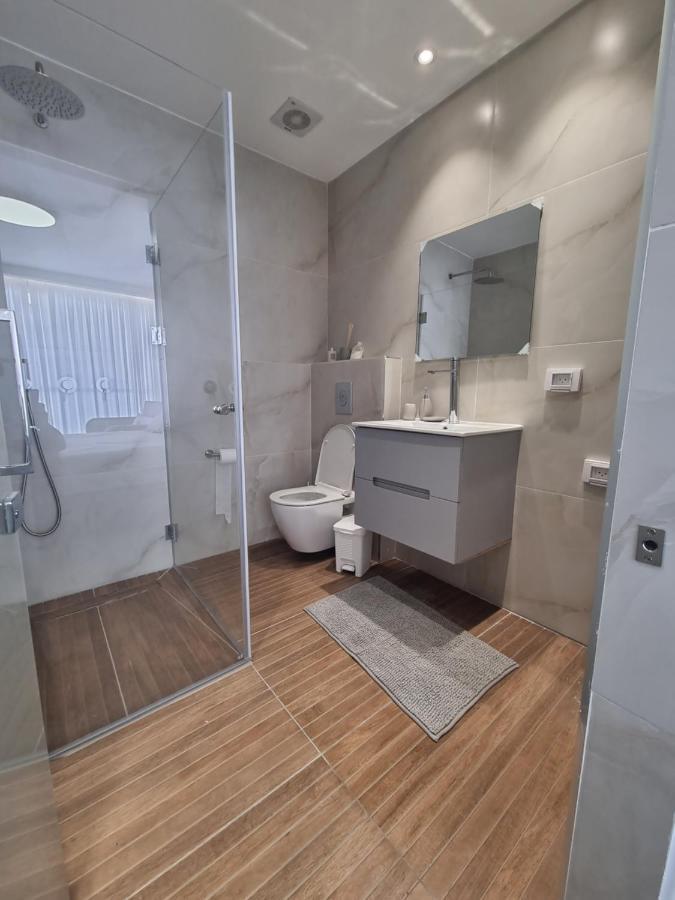 Appartement חוויה בכיכר à Netanya Extérieur photo